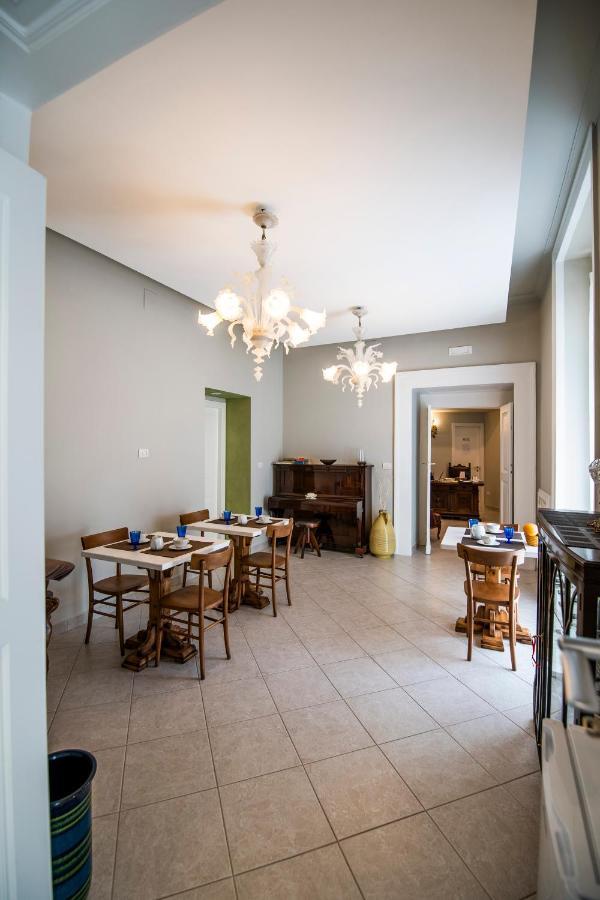 Mercatello Bed&Breakfast Napoli Esterno foto